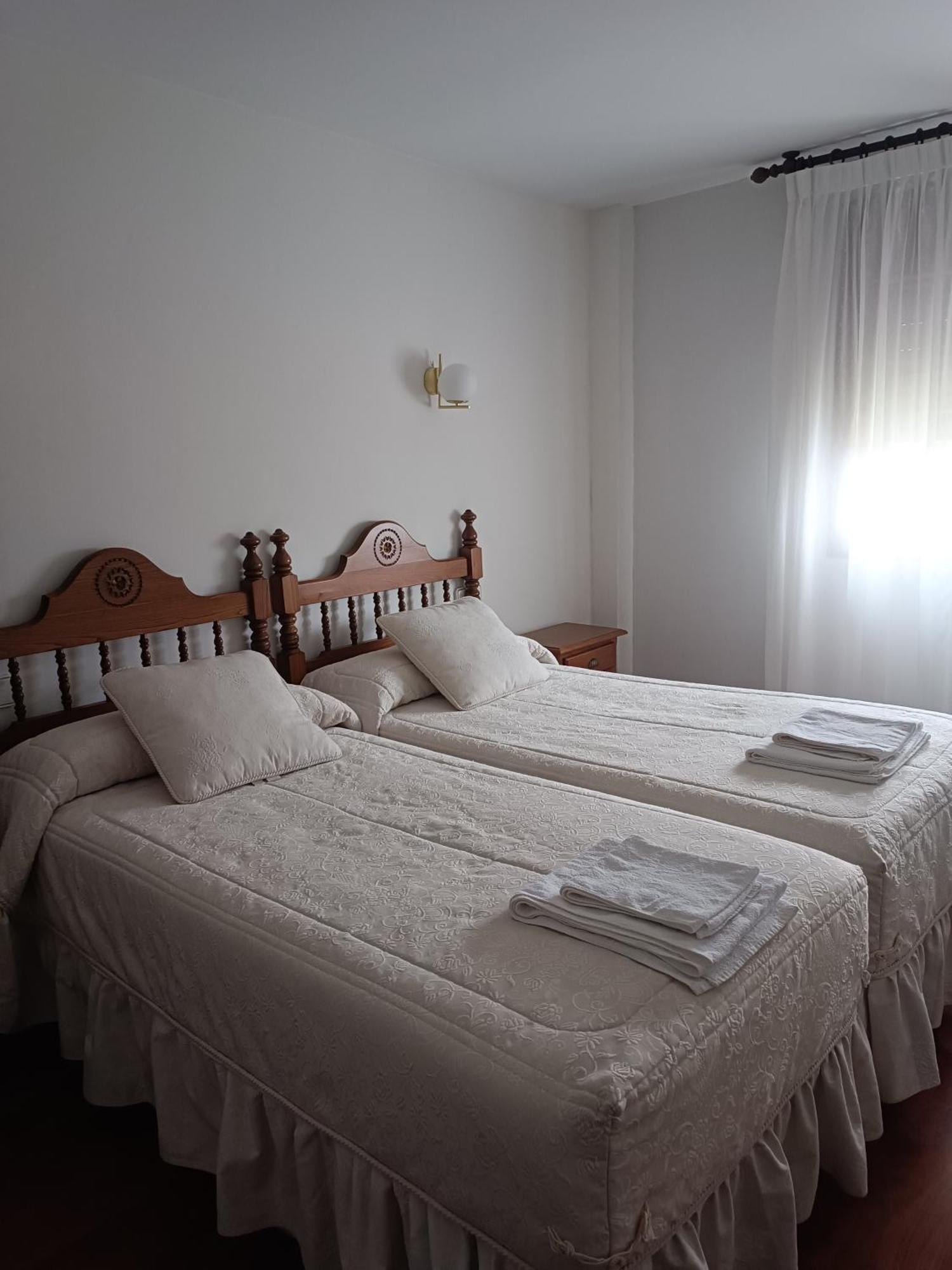 Montanes Hotel Santillana del Mar Kültér fotó
